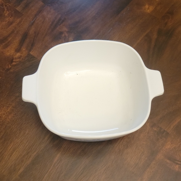 Early 60's Cornflower Corning Ware - Picture 3 of 3